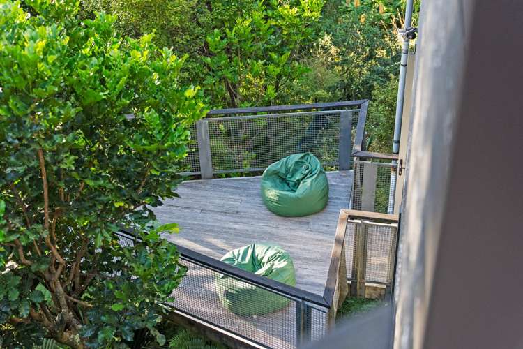 61 Victoria Road South Onetangi_21