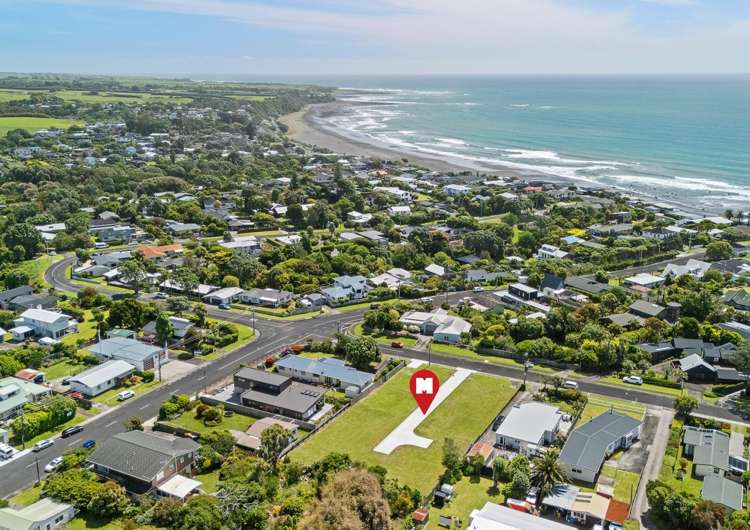 6 Mace Terrace Oakura_6