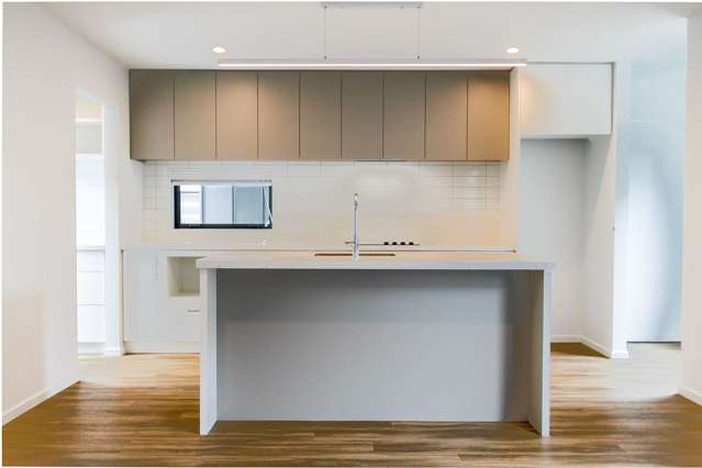 2/16 Moule Street Addington_1