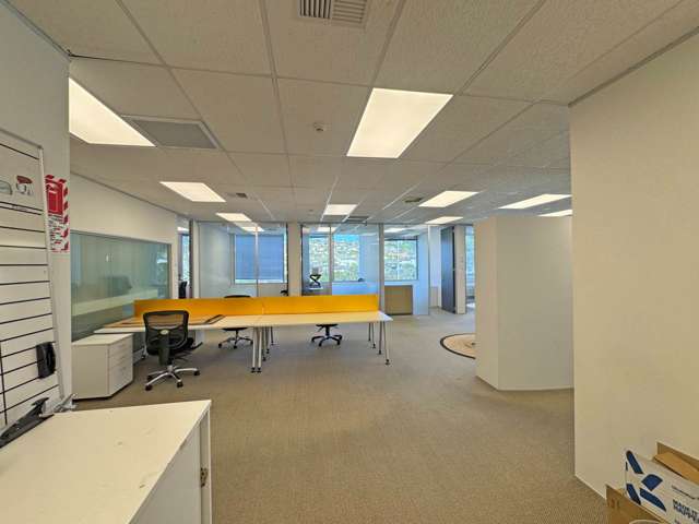 Unit 11/1A William Pickering Drive Rosedale_1