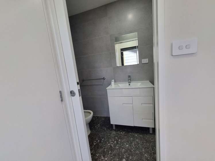 2A Arnhem Place Pukekohe_23