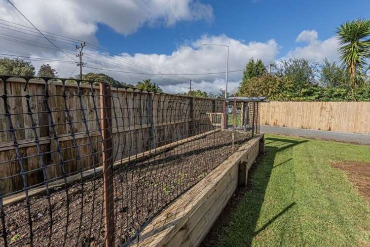 89 Great North Road Te Kamo_21