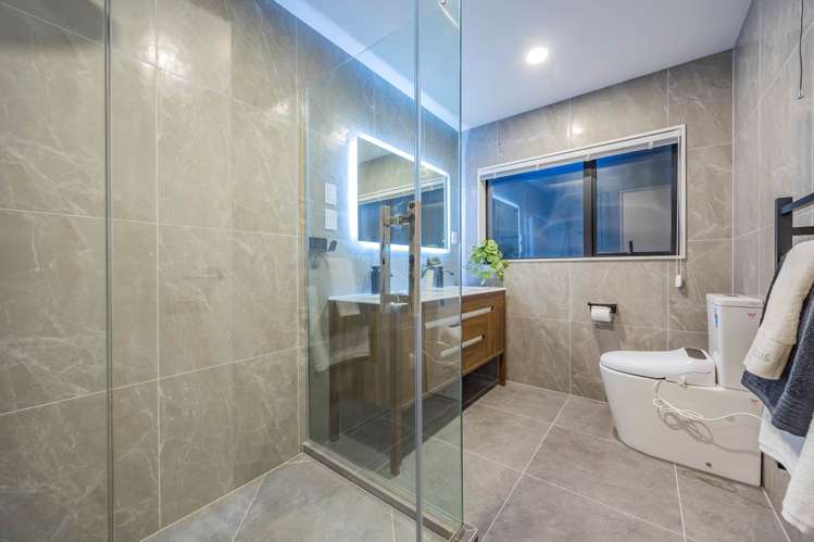 60B Saddleback Rise Murrays Bay_24