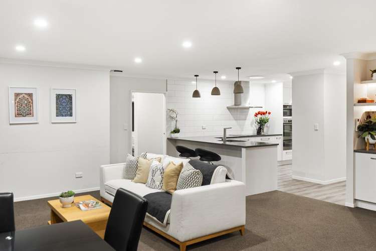 19 Puhirake Crescent Pyes Pa_6