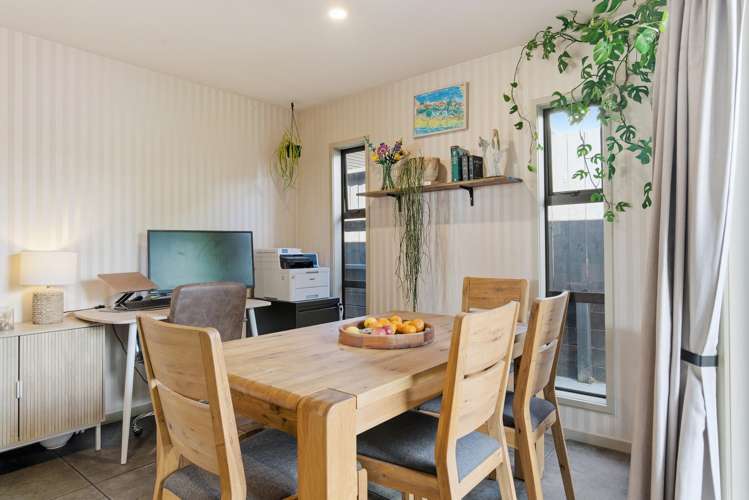 16 Formosa Place Pyes Pa_24