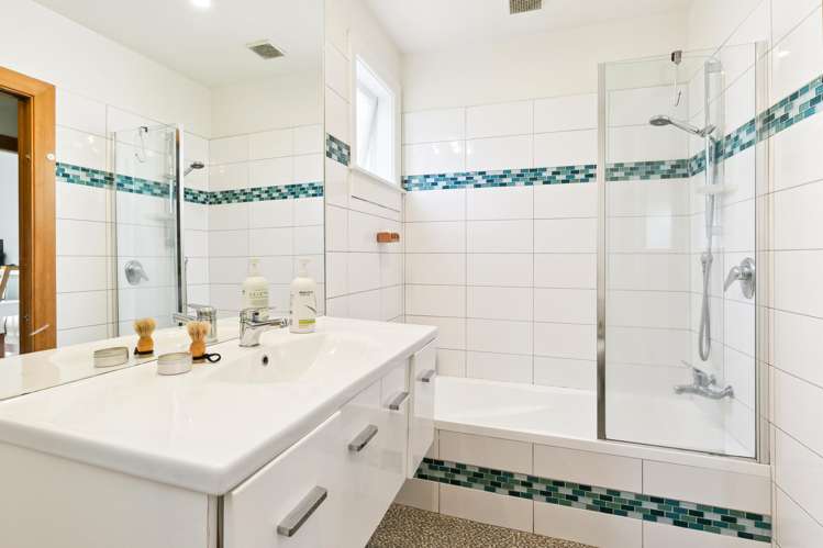 33 Donald Mclean Street Newtown_9