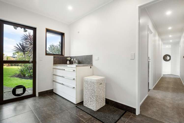 213 Ireland Road Waitoki_22