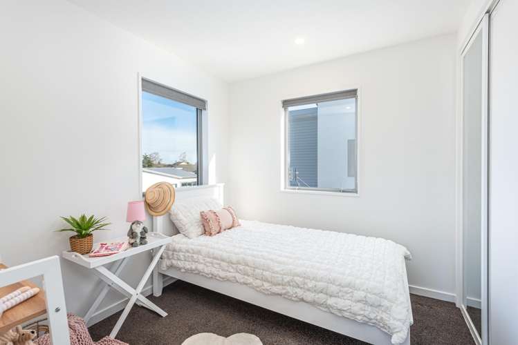 7 Kakapo Lane Redwood_18