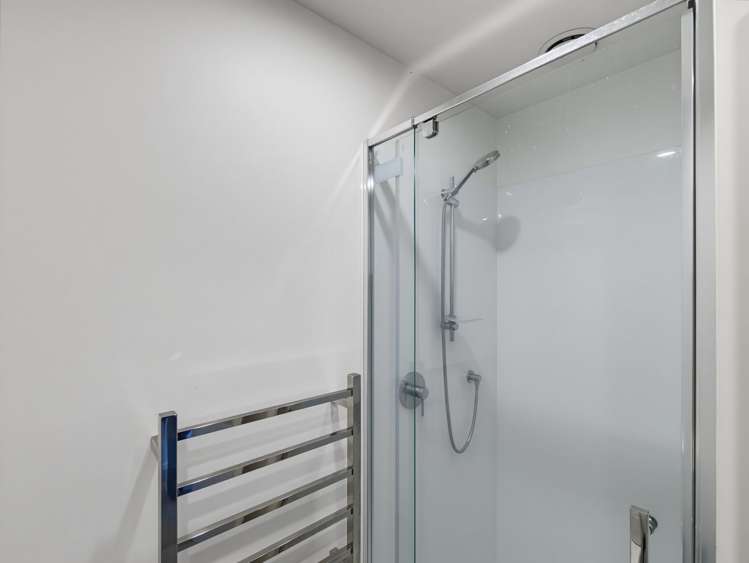 36 Timata Lane Favona_11