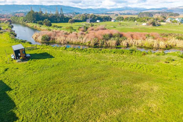 34 Kapiti Lane Otaki Beach_4