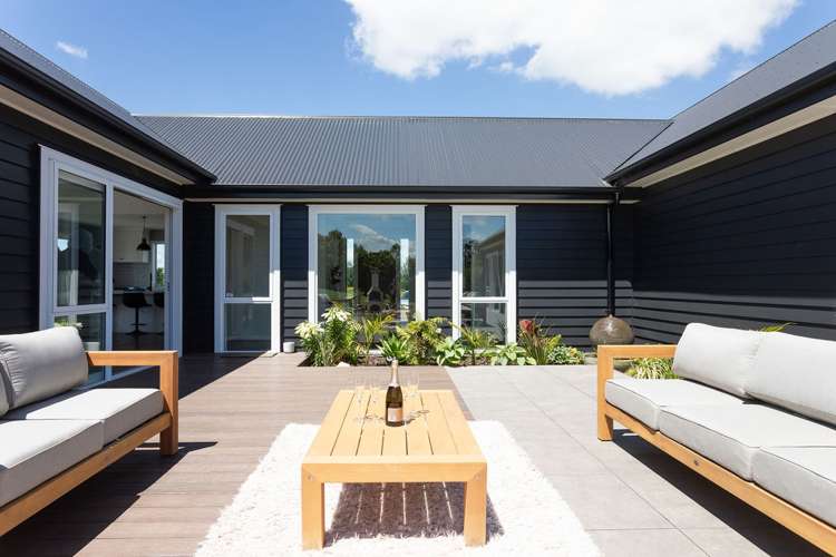 143b Smith Road Dannevirke_17