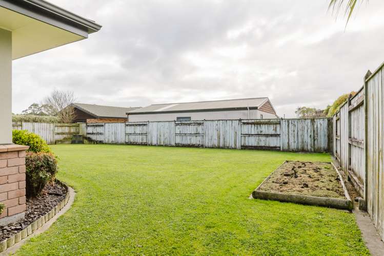 105 Summerhill Drive Fitzherbert_13