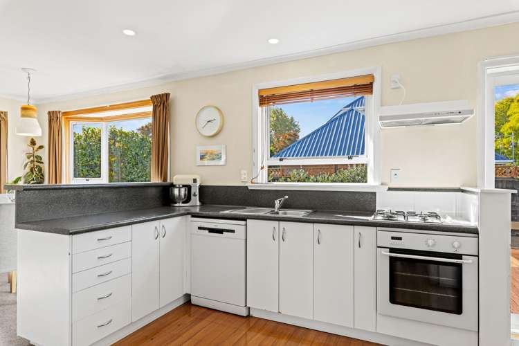 1/12 Bentley Street Russley_2