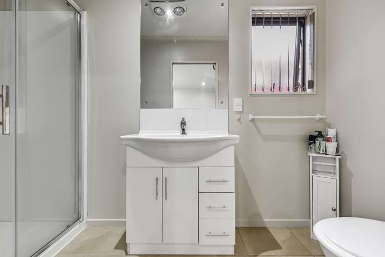 7a Stewart Place Melville_14