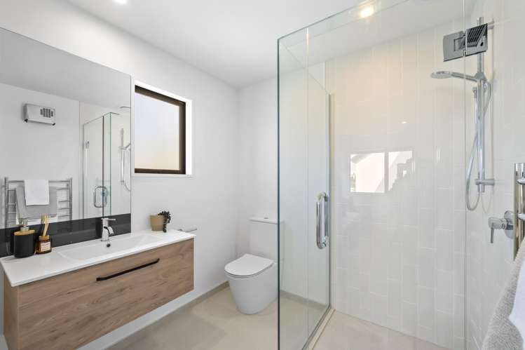 2/128 Bishop Street St Albans_13