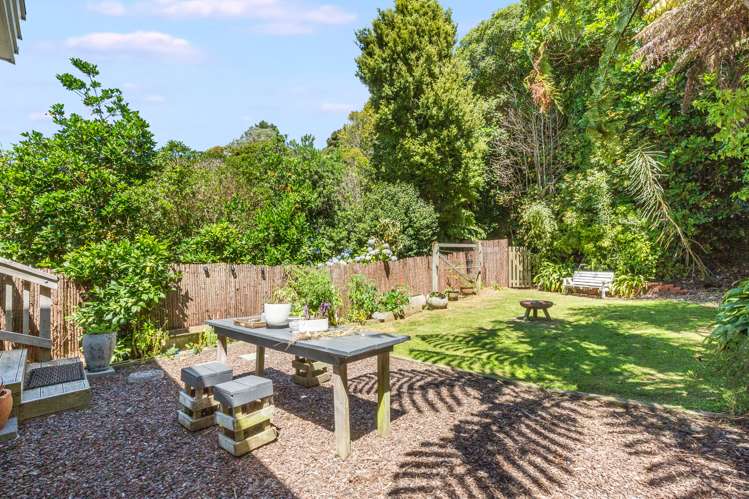 63 Airlie Road Plimmerton_5