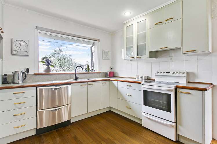 4 Paton Avenue Te Atatu South_8