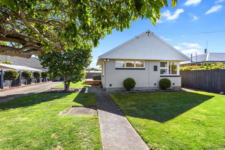 4 Adrian Place Shirley_12