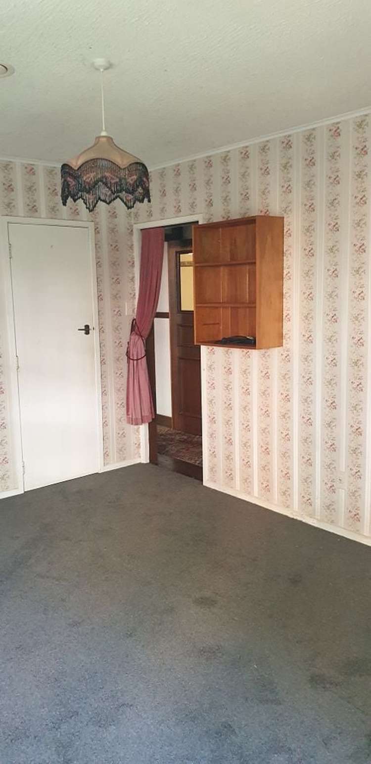 716 Main Road North Te Marua_10