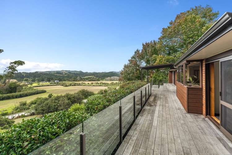 115 Sandstone Road Whitford_3