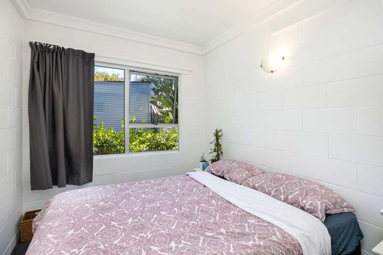 8 Allen Road Grey Lynn_17