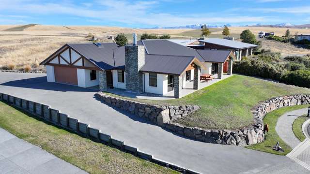 2 Walter Black Place Lake Tekapo_4