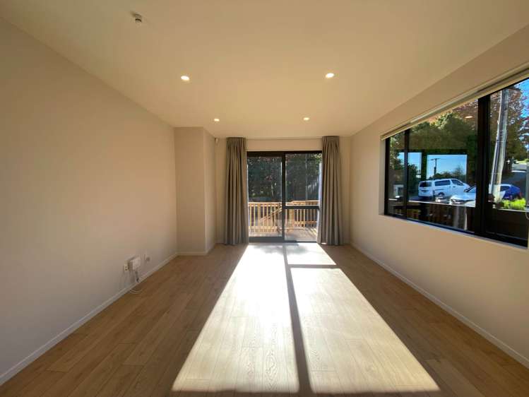 44A Sylvan Crescent Te Atatu South_3