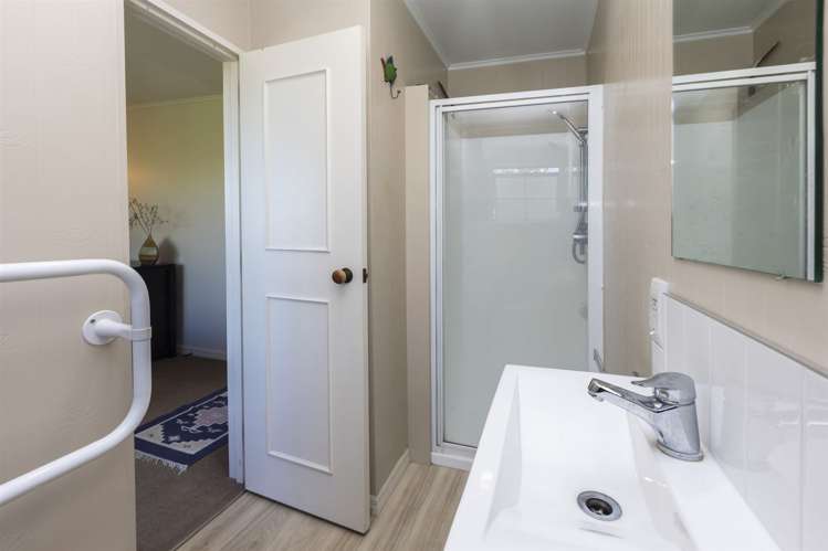 4 Lady Polson Lane Cashmere_16