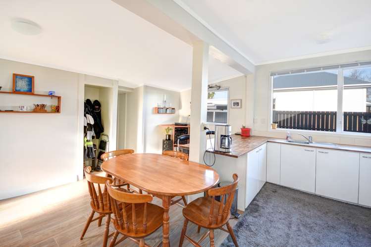 37 Chaucer Street Milton_4