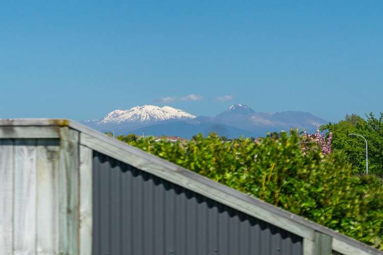 17 Kara Place Wharewaka_20