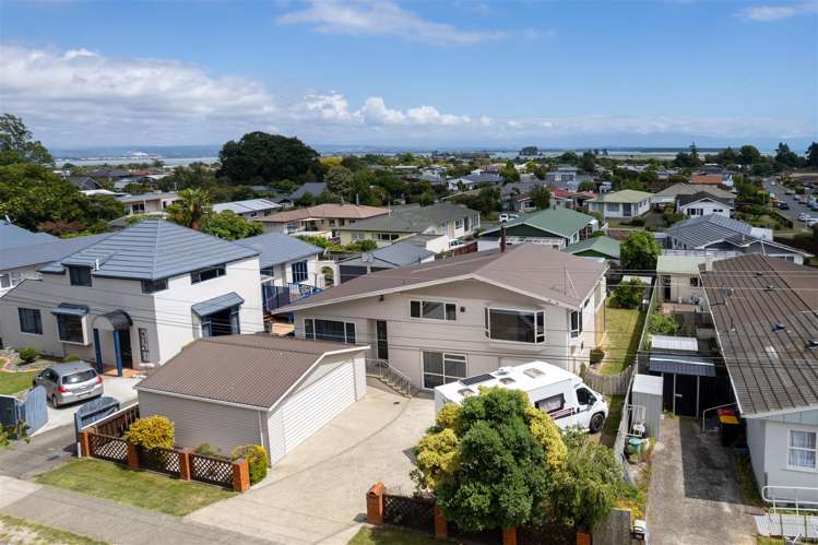 212 Nayland Road Stoke_12