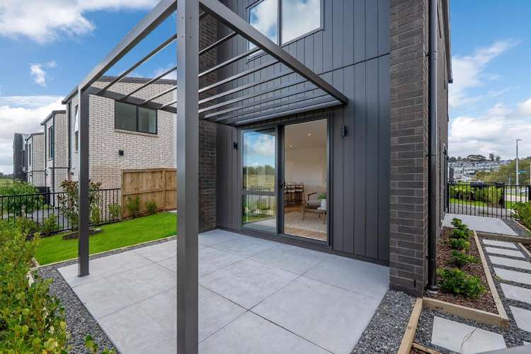 19 Karamu Street Flat Bush_22