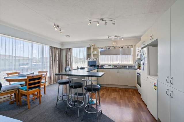 19 Vernon Street Kingswell_4