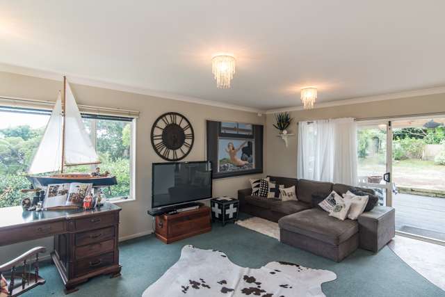 9 Jeep Road Raumati South_4