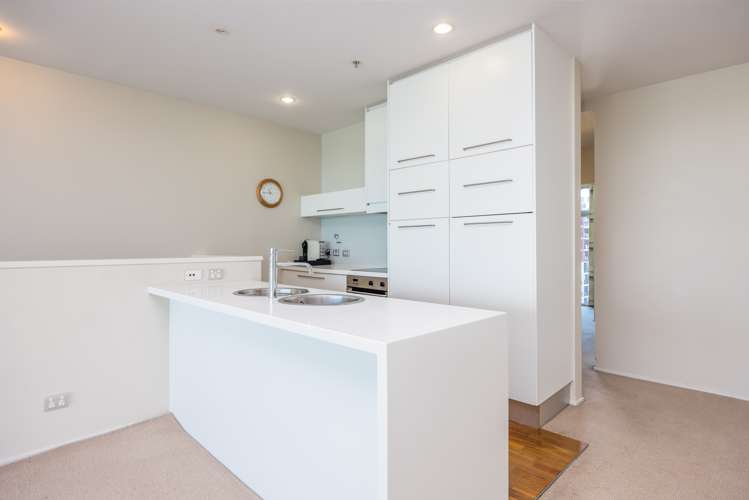 1508/2 Beach Road Auckland Central_7