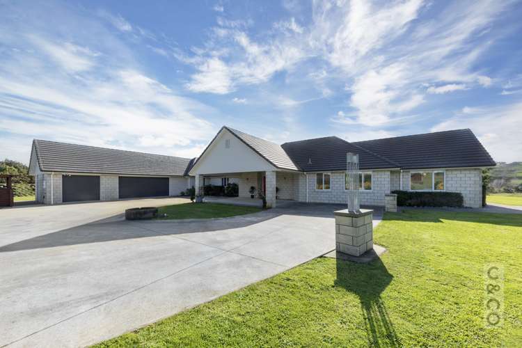 1242 State Highway 16 Waimauku_56