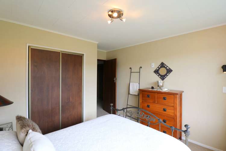 33 Stirling Street Windsor_18