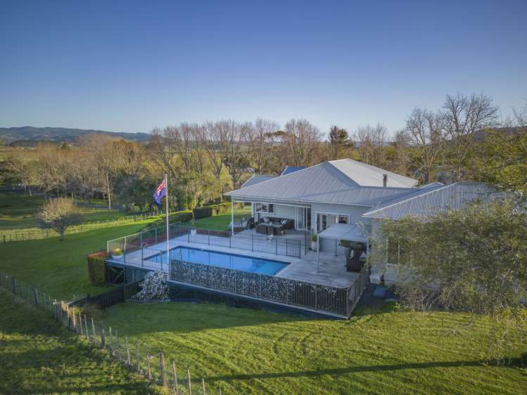 490 North Road Clevedon_2