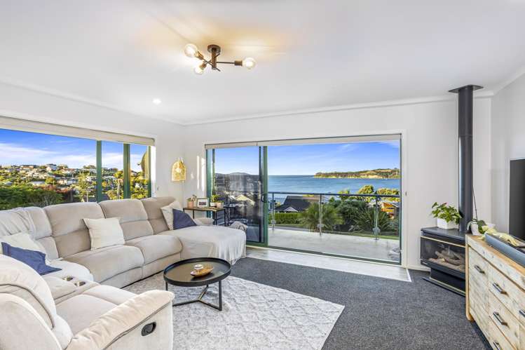 8 Swann Beach Road Stanmore Bay_2