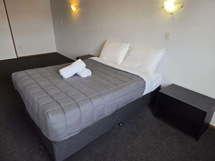 293 Fenton Street Glenholme_11