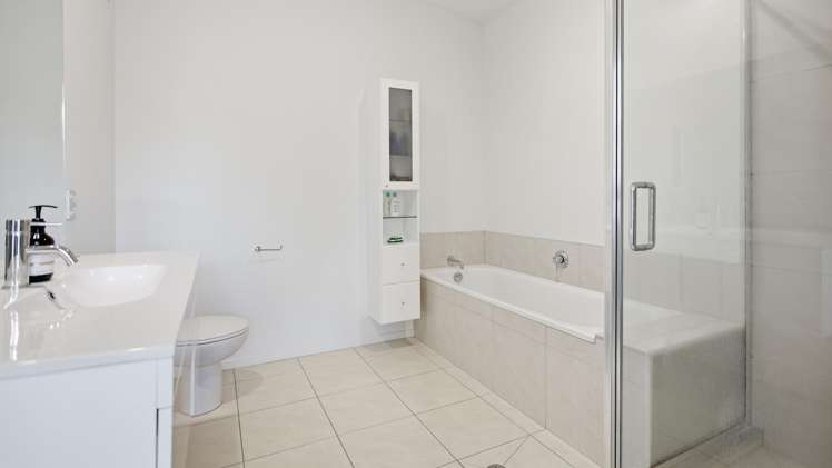 204/27 Banks Avenue Mt Maunganui_14