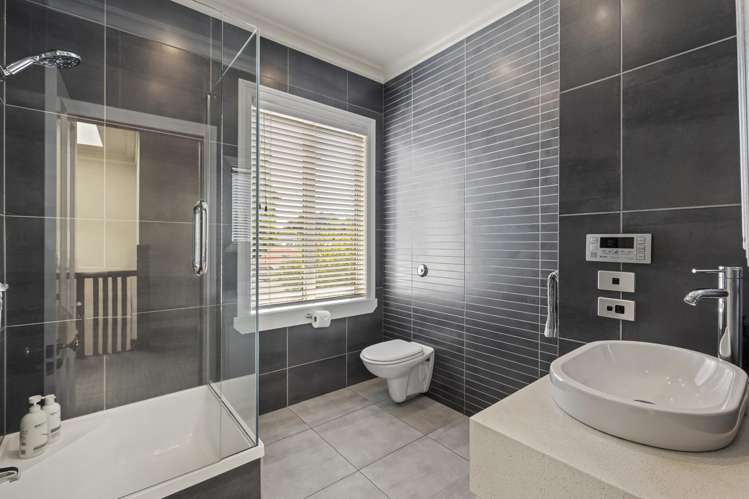 136 Heads Road Gonville_39