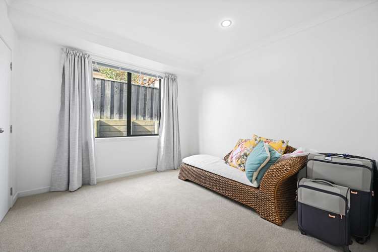 57 Somerton Drive Huntington_6