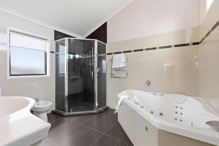 10 Fairway Avenue Mt Maunganui_9