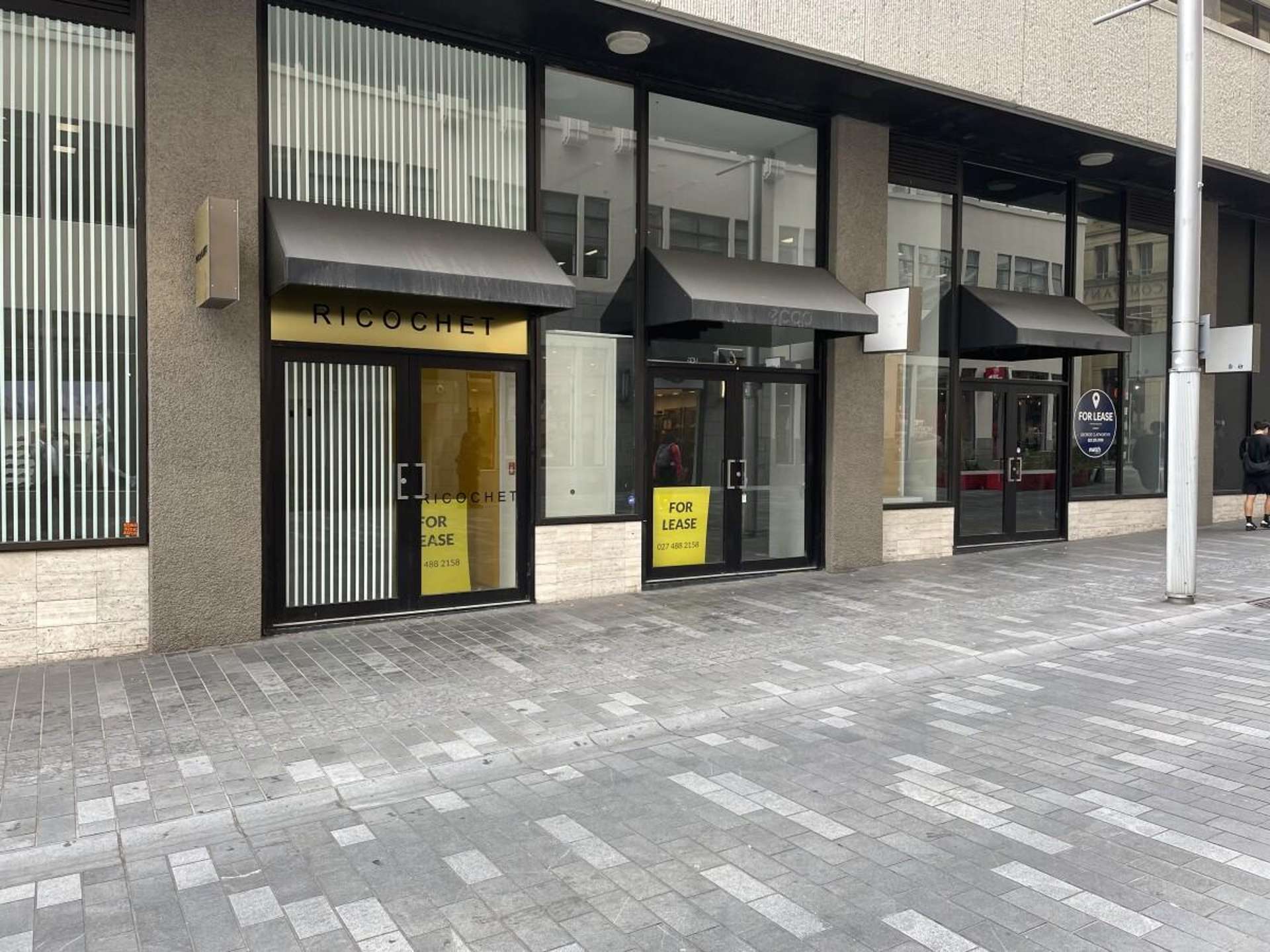 4 Jean Batten Place City Centre_0