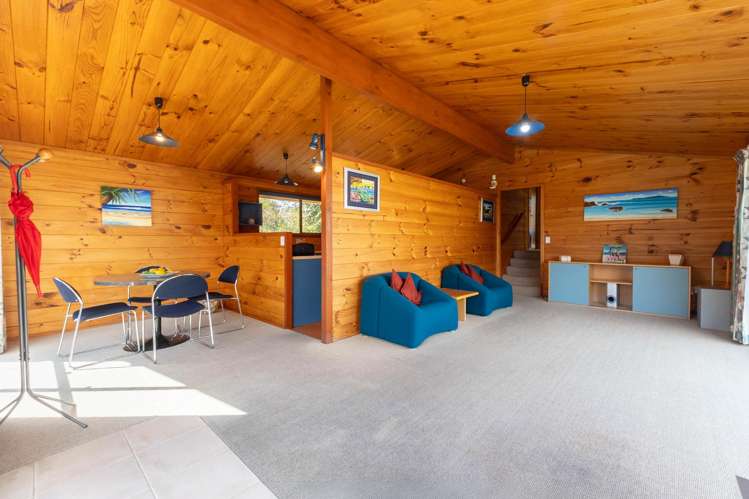 6 Tahi Road Paraparaumu Beach_2