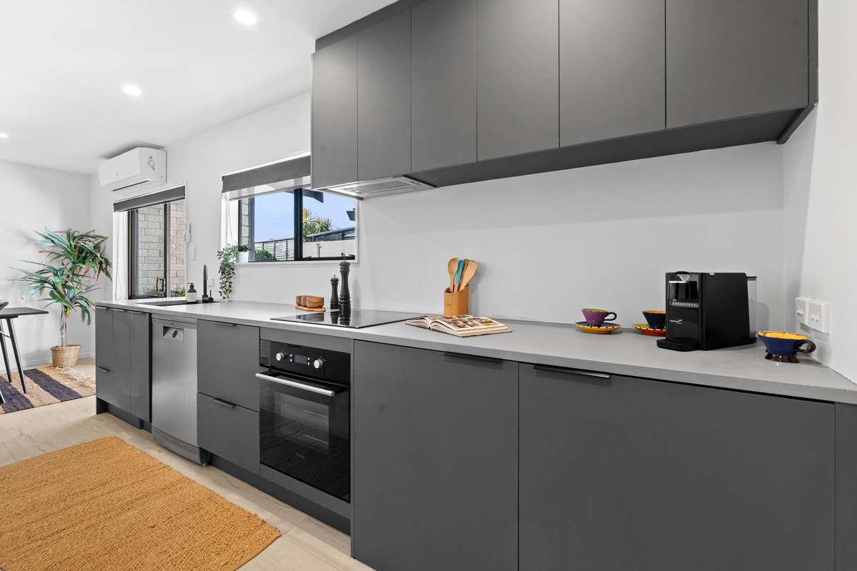 2/99 Riverside Road_5