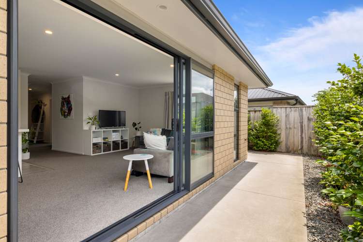 45 Puhirake Crescent Pyes Pa_3