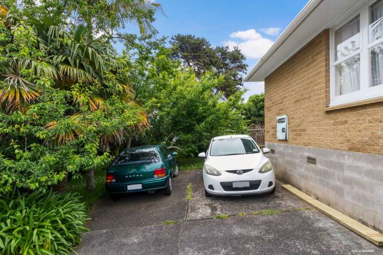2/18 Sheehan Road Te Atatu South_13