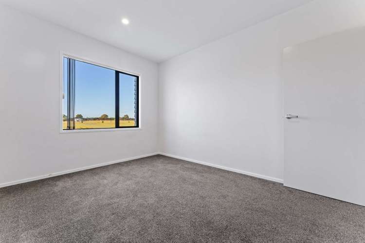 65 Hayfield Way Karaka_13